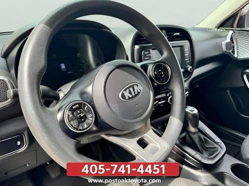 Used 2021 Kia Soul LX FWD image 22
