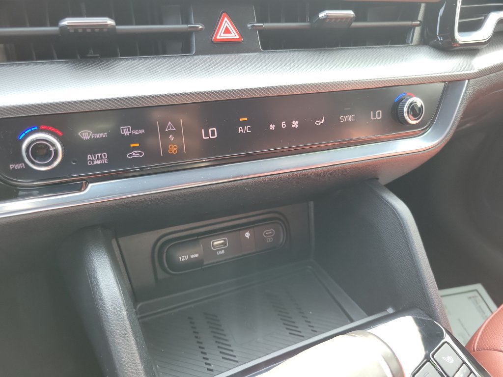 Certified 2024 Kia Sportage SX FWD image 27