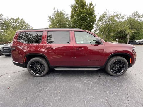 New 2025 Jeep Wagoneer Series II w/ Convenience Group I image 10