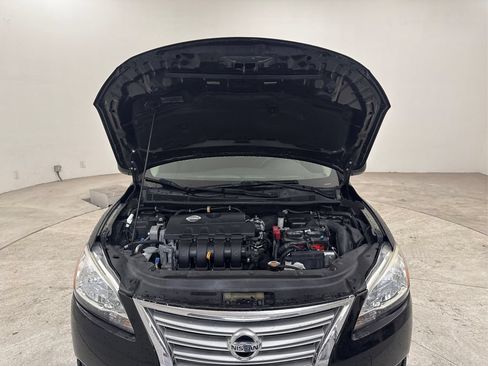 Used 2013 Nissan Sentra SV FWD image 19