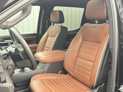 Used 2025 GMC Sierra 1500 Denali Ultimate image 34