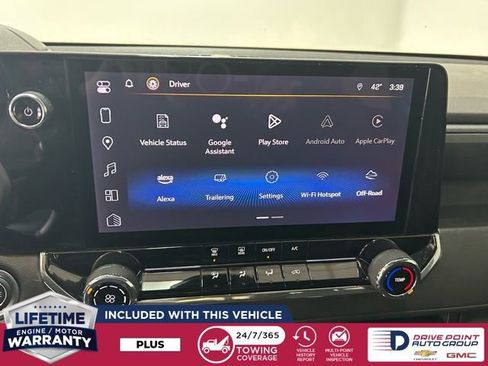 Used 2024 Chevrolet Colorado Trail Boss image 21