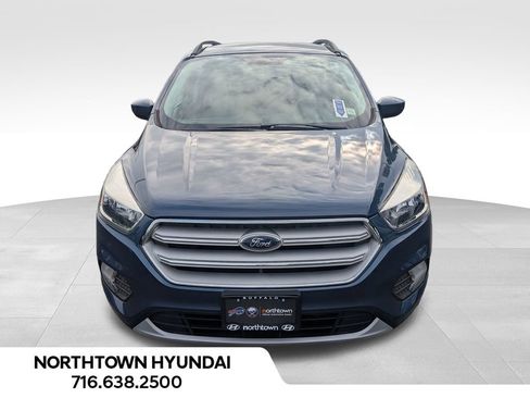 Used 2018 Ford Escape SE FWD image 5