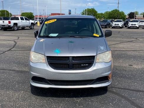 Used 2013 Dodge Grand Caravan SE FWD image 11