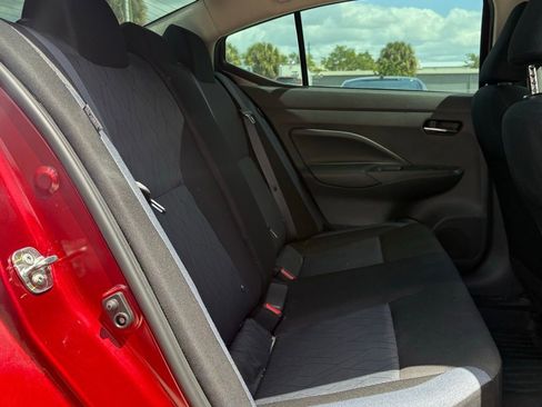 Used 2025 Nissan Versa SV image 14