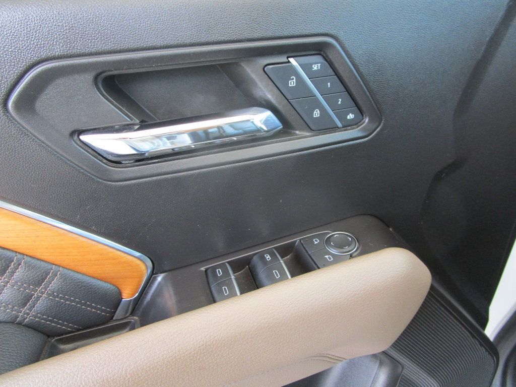 Used 2024 GMC Canyon Denali AWD/4WD image 31