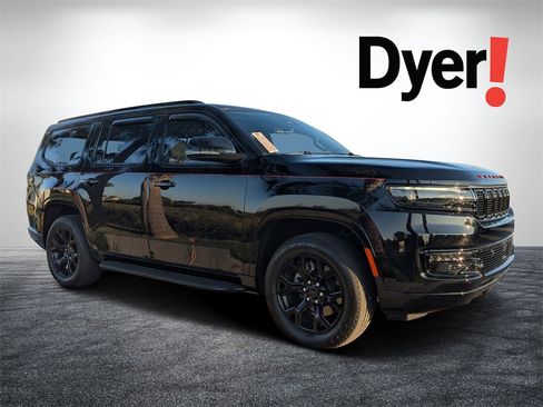 Used 2025 Jeep Wagoneer Series II image 1