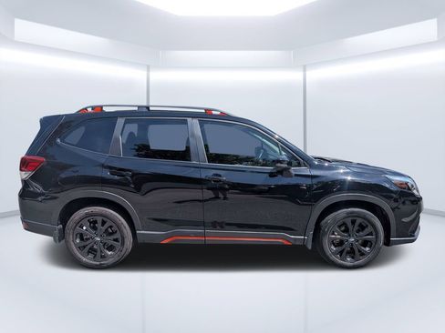 Used 2024 Subaru Forester Sport AWD/4WD image 2