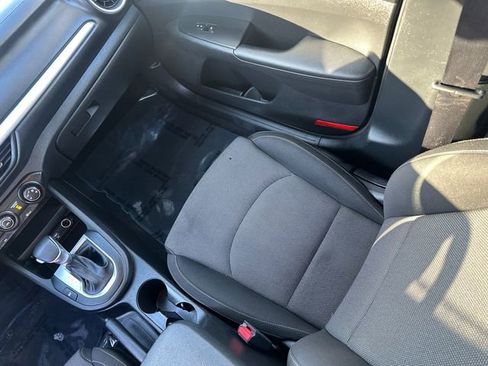 Used 2023 Kia Forte LXS image 17