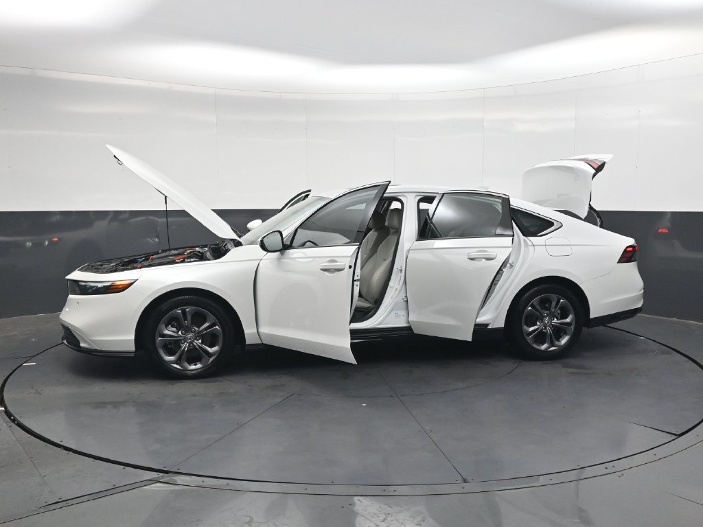 Used 2025 Honda Accord EX-L image 42