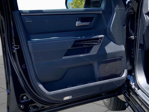 New 2026 Toyota Tundra Limited AWD/4WD image 10