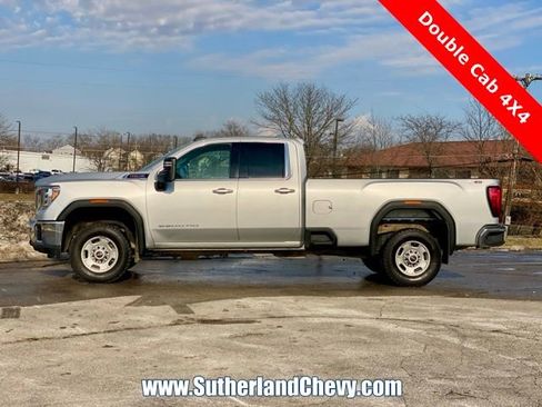 Used 2022 GMC Sierra 2500 SLE w/ X31 Off-Road Package image 4