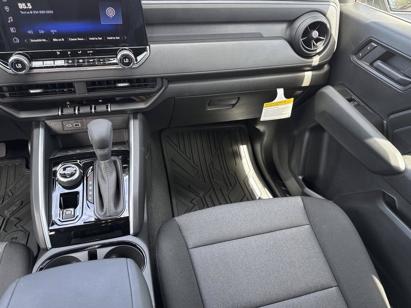 New 2026 Chevrolet Colorado Trail Boss AWD/4WD image 16