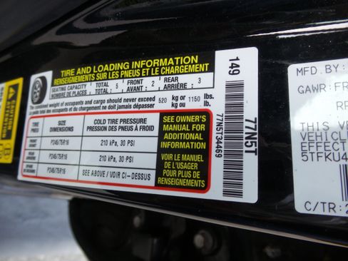 Used 2013 Toyota Tacoma PreRunner w/ SR5 Pkg RWD image 22