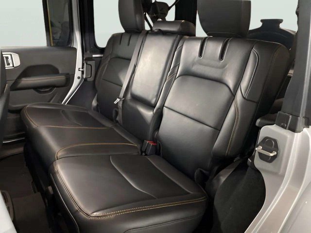 Used 2024 Jeep Wrangler Unlimited Sahara w/ Safety Group AWD/4WD image 68