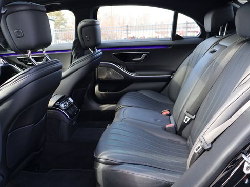 Certified 2023 Mercedes-Benz S 500 4MATIC image 17