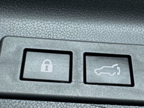 Used 2025 Subaru Forester Limited w/ Popular Package #2 AWD/4WD image 34