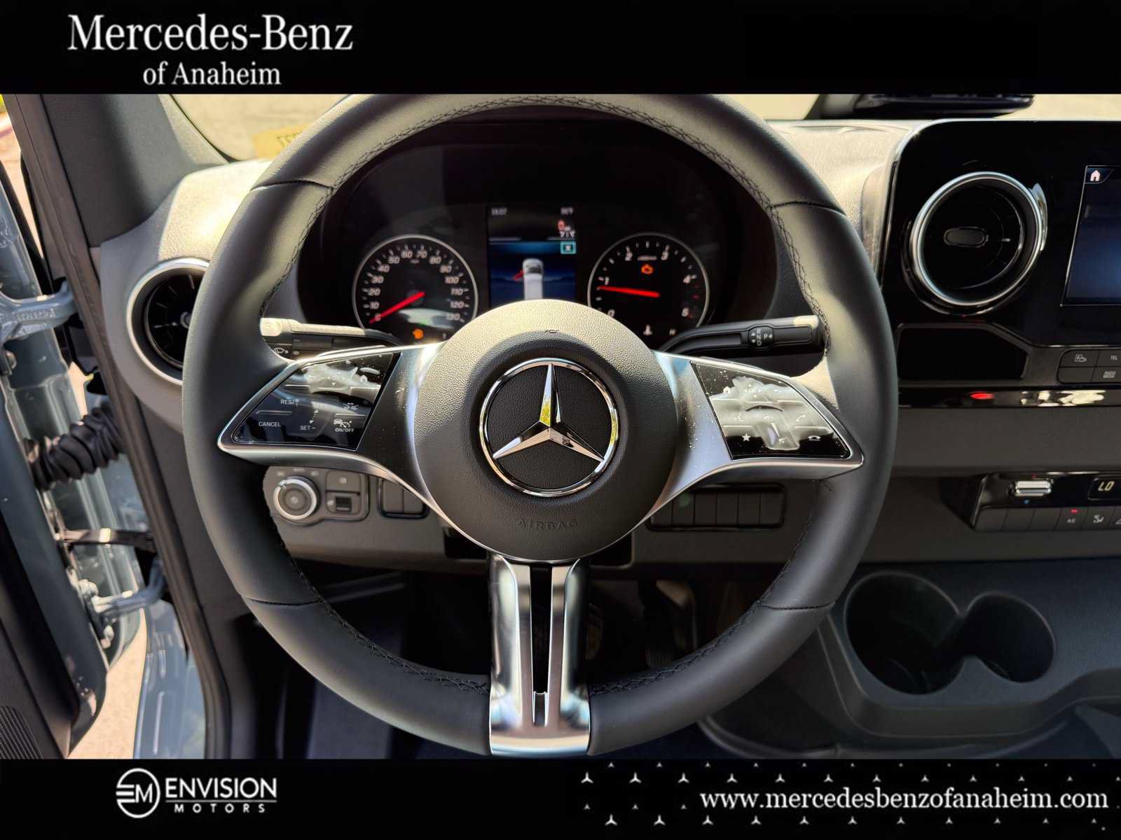 New 2026 Mercedes-Benz Sprinter 2500 image 25