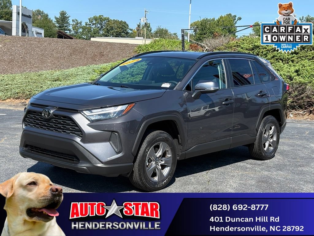 Used 2024 Toyota RAV4 XLE AWD/4WD image 7