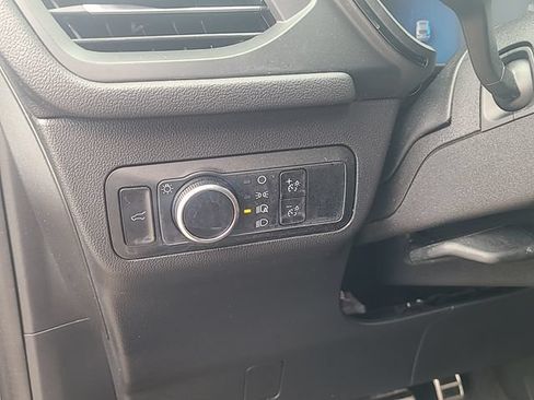 Used 2024 Ford Escape ST-Line w/ Tech Pack #1 AWD/4WD image 13