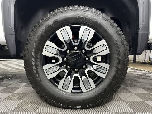 New 2025 GMC Sierra 2500 Denali w/ Denali Reserve Package image 20