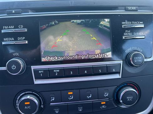 Used 2017 Nissan Altima 2.5 SR image 28