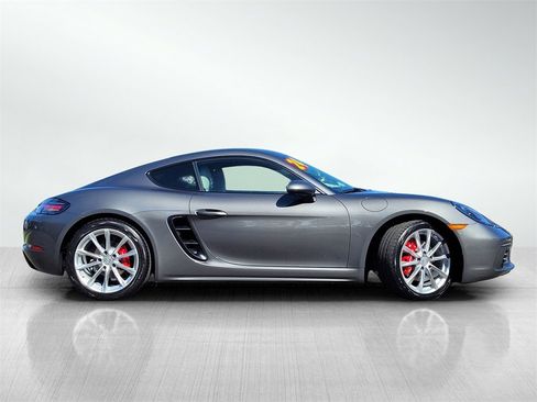 Used 2024 Porsche 718 Cayman S w/ Premium Package image 3