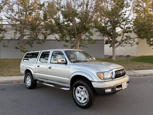 Used 2003 Toyota Tacoma PreRunner RWD image 11