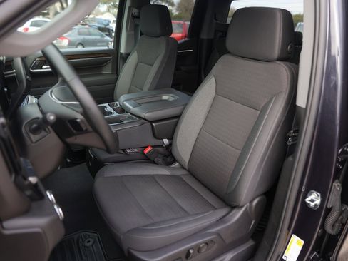 Used 2024 GMC Sierra 1500 Elevation image 10