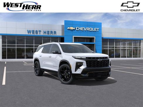 New 2026 Chevrolet Traverse RS image 1