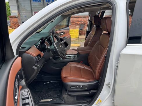 Used 2018 Chevrolet Traverse High Country w/ LPO, Floor Liner Package AWD/4WD image 11