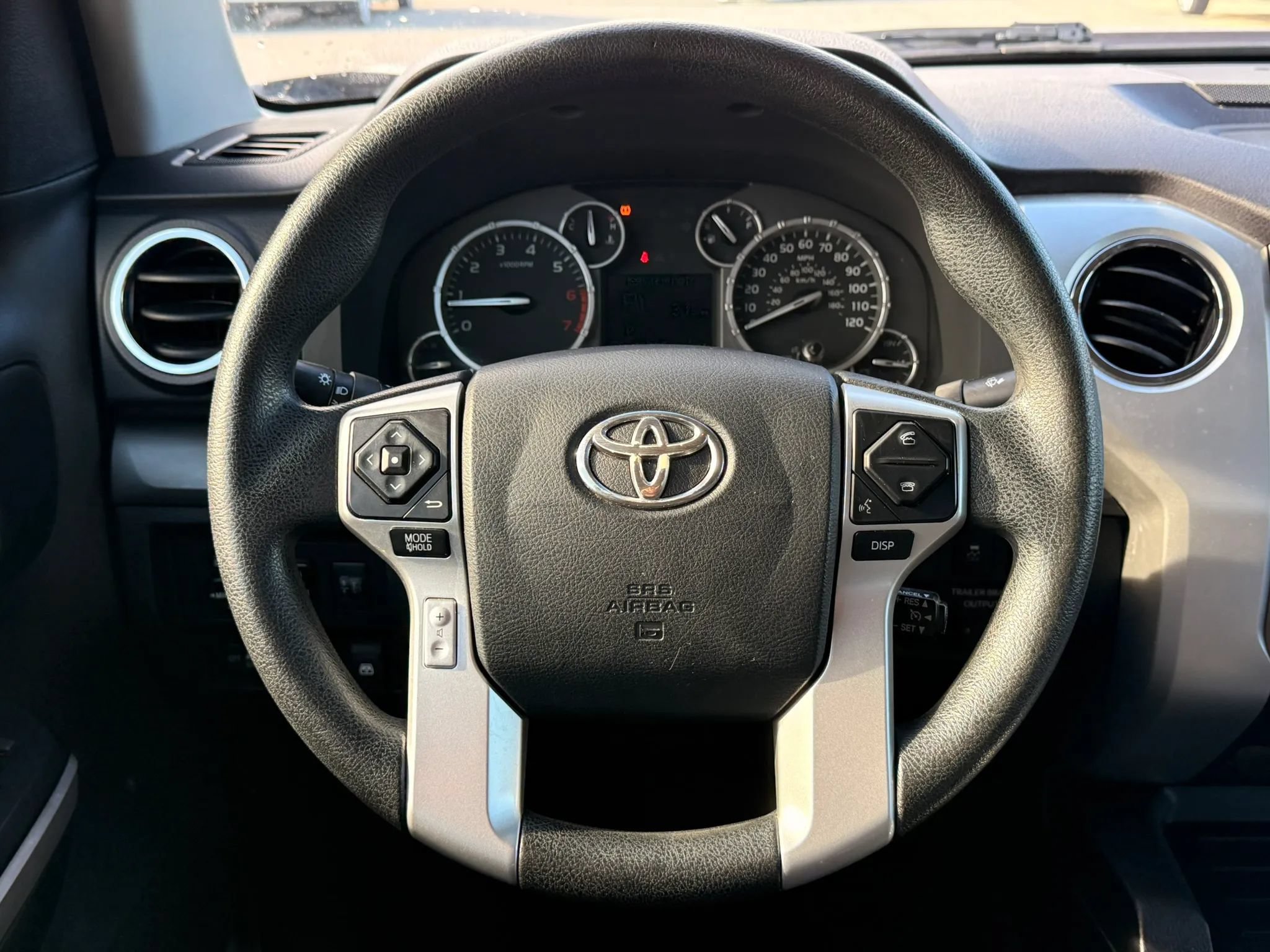 Used 2017 Toyota Tundra SR5 w/ SR5 Upgrade Package RWD image 19