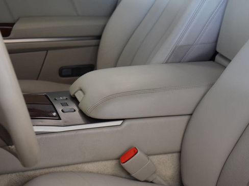 Used 2005 Cadillac XLR image 99