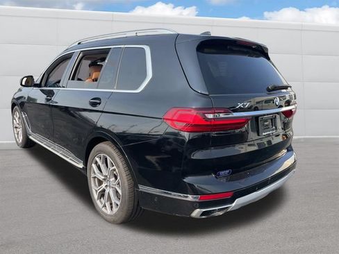 Used 2021 BMW X7 xDrive40i w/ Parking Assistance Package AWD/4WD image 3