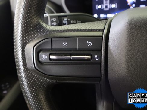Used 2024 Chevrolet Colorado Trail Boss AWD/4WD image 31