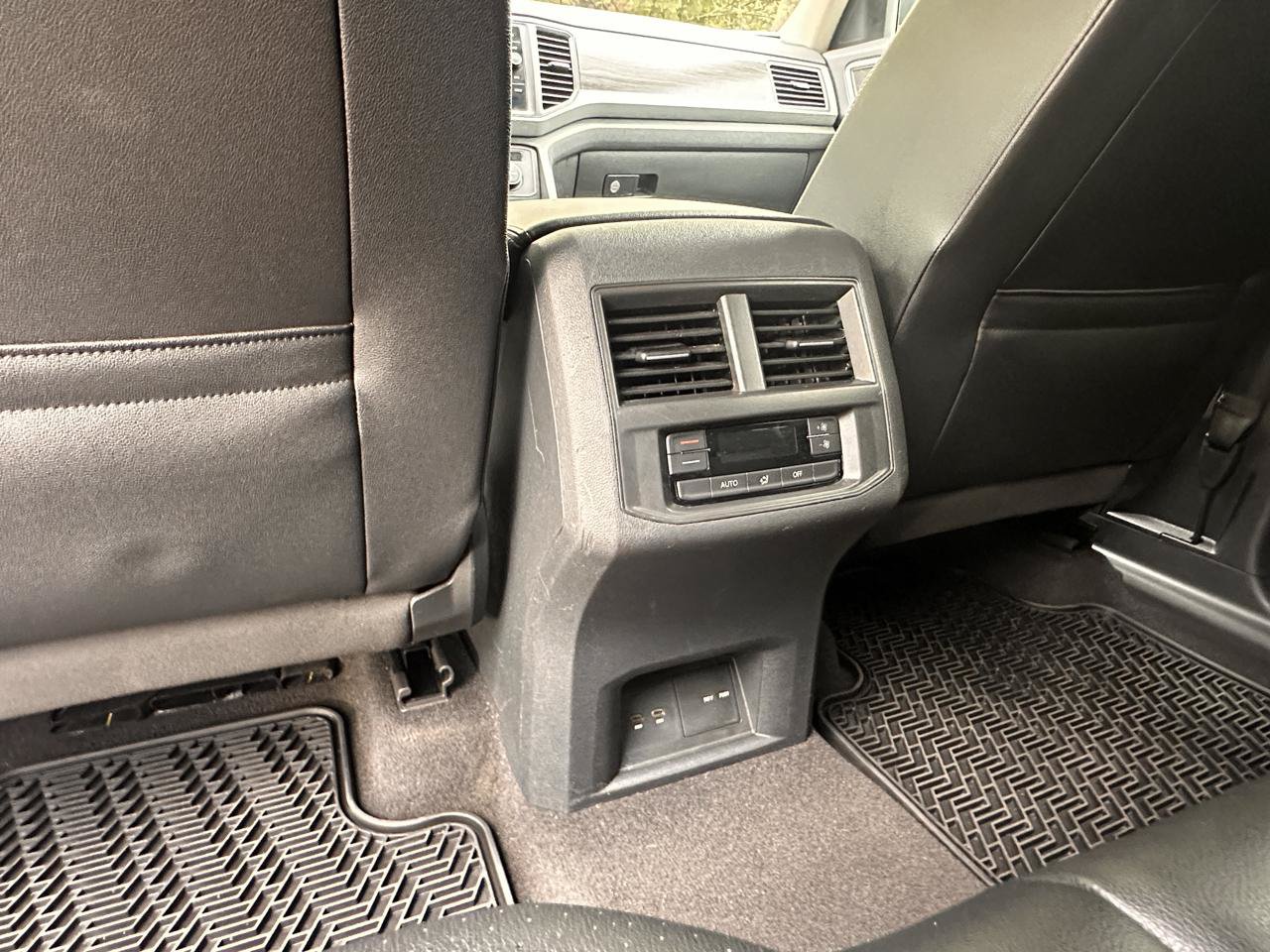 Used 2021 Volkswagen Atlas SE AWD/4WD image 29