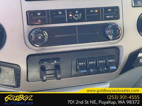 Used 2012 Ford F250 XLT w/ XLT Interior Pkg AWD/4WD image 29
