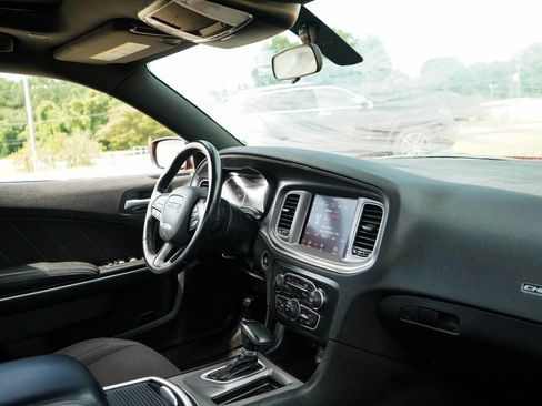 Used 2023 Dodge Charger SXT RWD image 15
