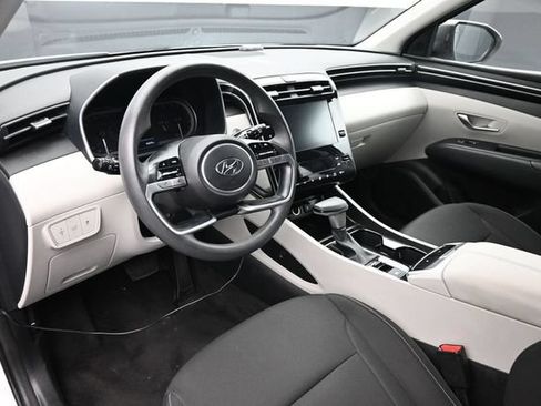 Used 2024 Hyundai Tucson SEL FWD image 13
