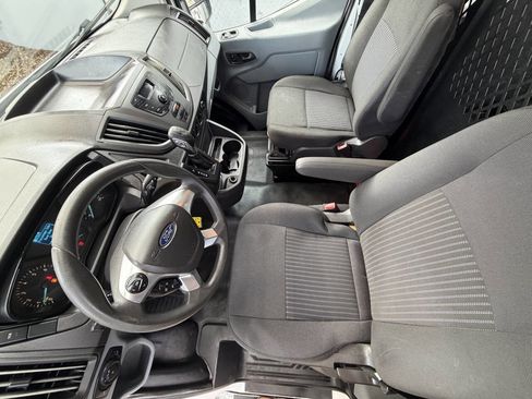 Used 2019 Ford Transit 250 130 Low Roof w/ Exterior Upgrade Package RWD image 11