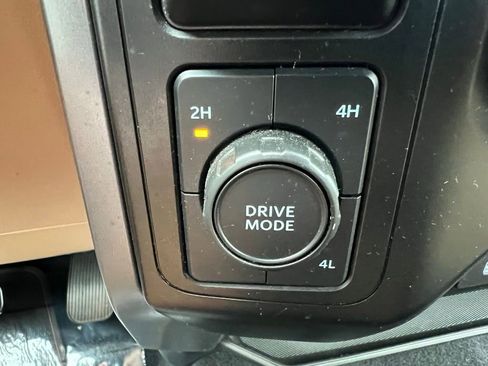 Used 2023 Ford F150 XLT image 29