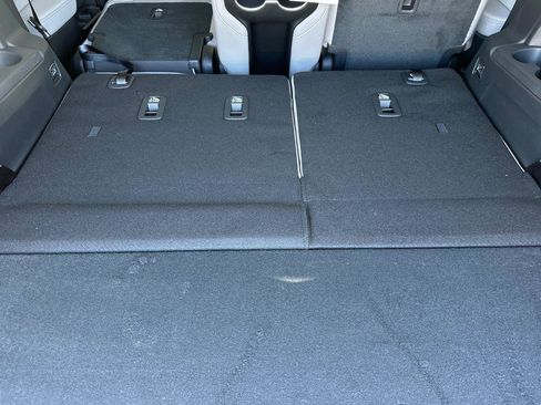 New 2025 Honda Pilot Touring image 18