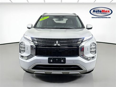 Used 2023 Mitsubishi Outlander SEL image 7