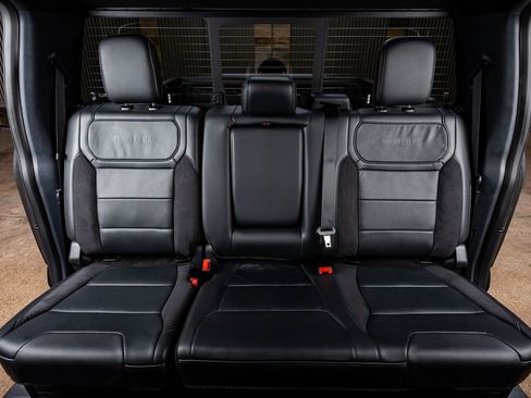 Used 2025 Ford F150 Raptor image 35