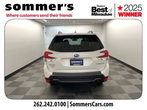 Used 2020 Subaru Forester Premium w/ Popular Package #1 AWD/4WD image 4