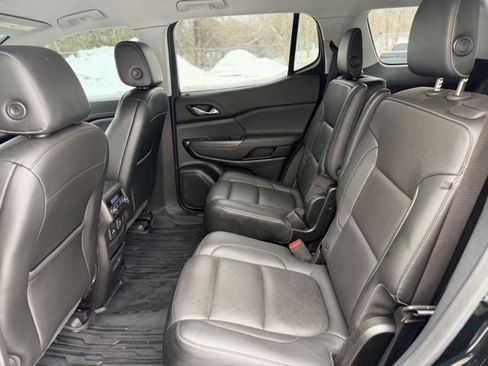 Used 2019 GMC Acadia SLT w/ Black Edition image 27
