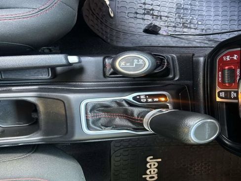 Used 2020 Jeep Gladiator Rubicon image 23