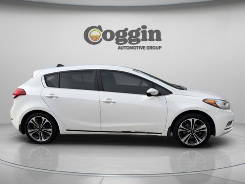 Used 2016 Kia Forte EX image 6