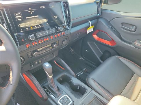 New 2026 Nissan Frontier PRO-4X image 20