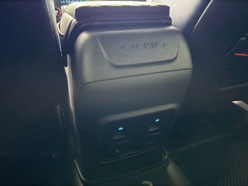 Used 2024 Ford Bronco Raptor AWD/4WD image 39